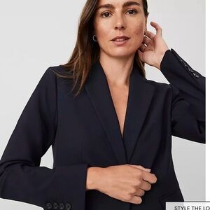 The Notched One button blazer in Navy